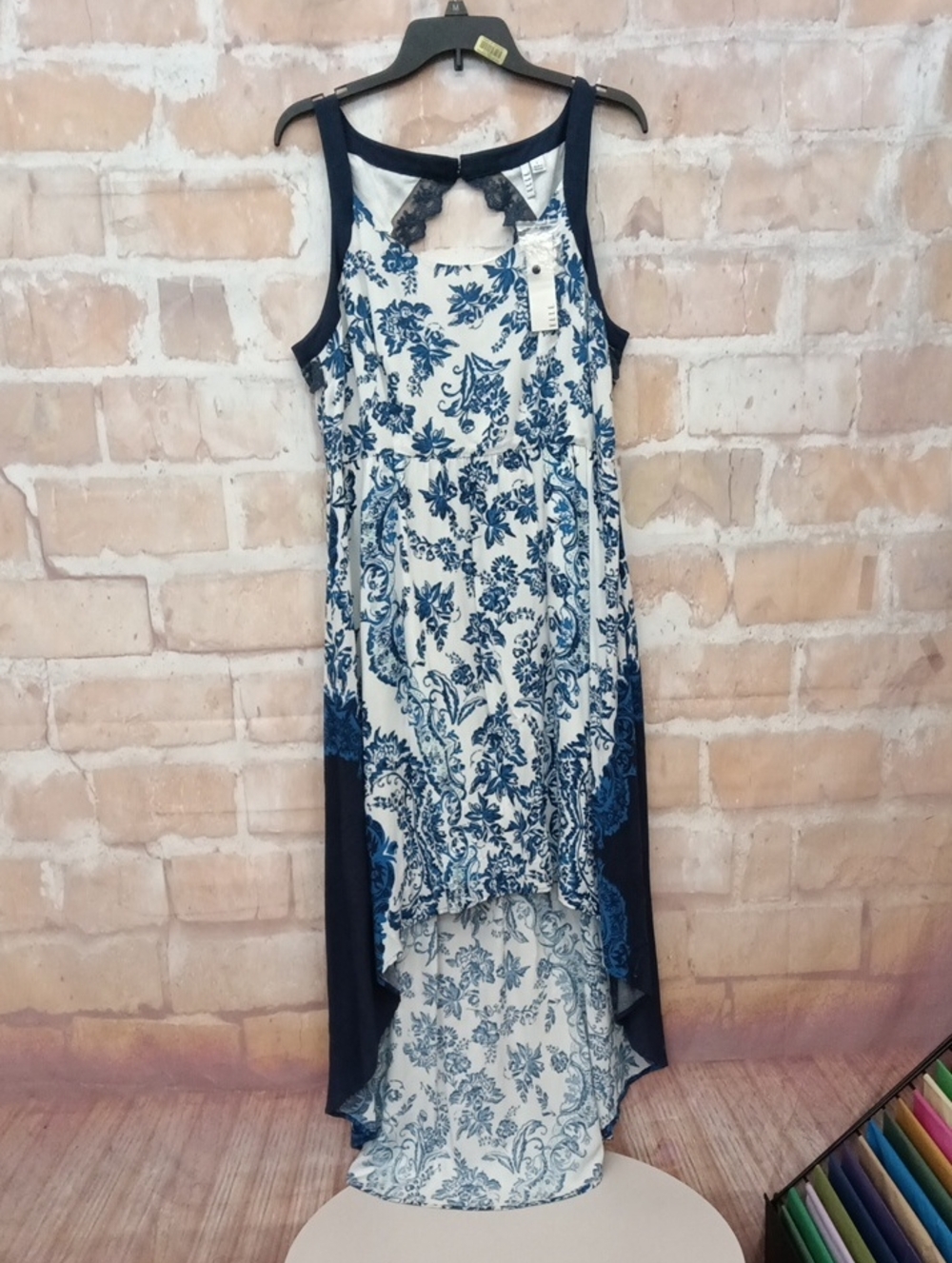 Elle Sleeveless Blue Floral High-Low Dress